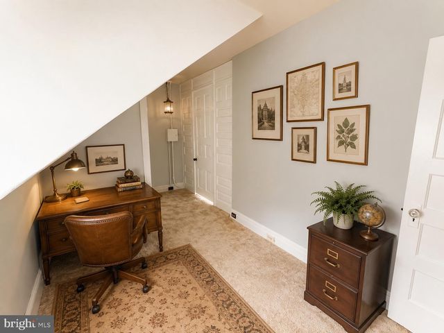 539 HERMIT ST, Philadelphia, PA 19128