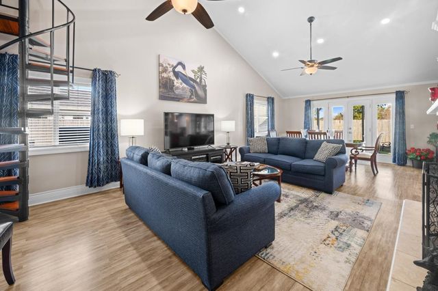 199 East 43rd Street, Cut Off, LA 70345