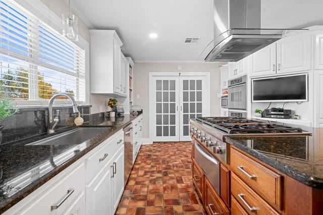 199 East 43rd Street, Cut Off, LA 70345