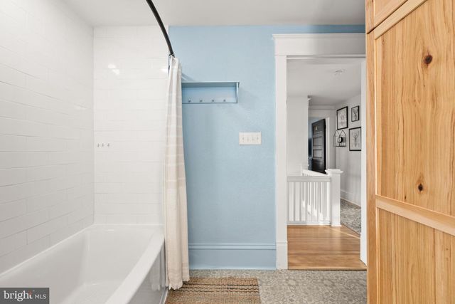 108 DELAWARE AVE, Bridgeville, DE 19933