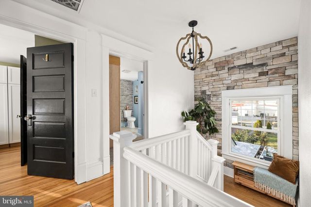 108 DELAWARE AVE, Bridgeville, DE 19933