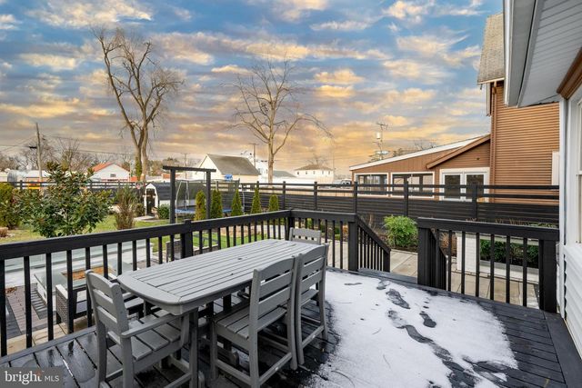 108 DELAWARE AVE, Bridgeville, DE 19933