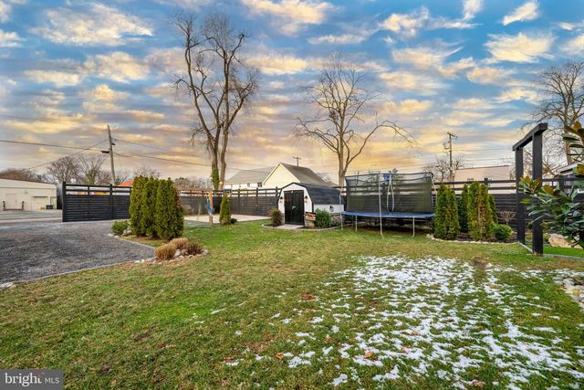 108 DELAWARE AVE, Bridgeville, DE 19933