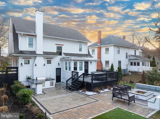 108 DELAWARE AVE, Bridgeville, DE 19933