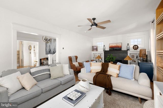 108 DELAWARE AVE, Bridgeville, DE 19933