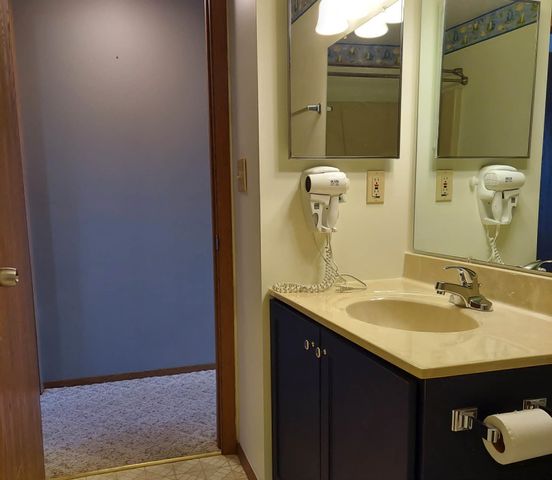 4390 N US-23, Au Sable Twp, MI 48750