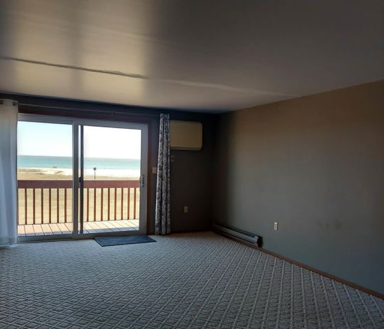 4390 N US-23, Au Sable Twp, MI 48750