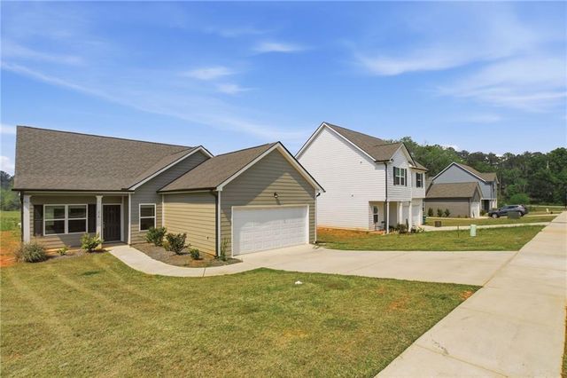 216 Venture Drive, Jackson, GA 30233