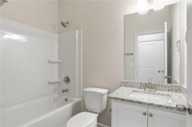 216 Venture Drive, Jackson, GA 30233