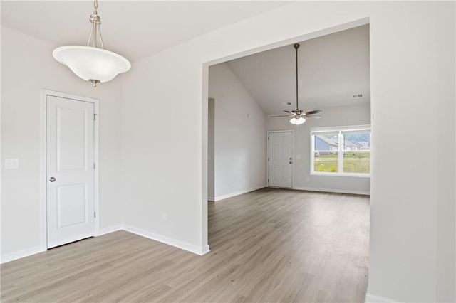 216 Venture Drive, Jackson, GA 30233