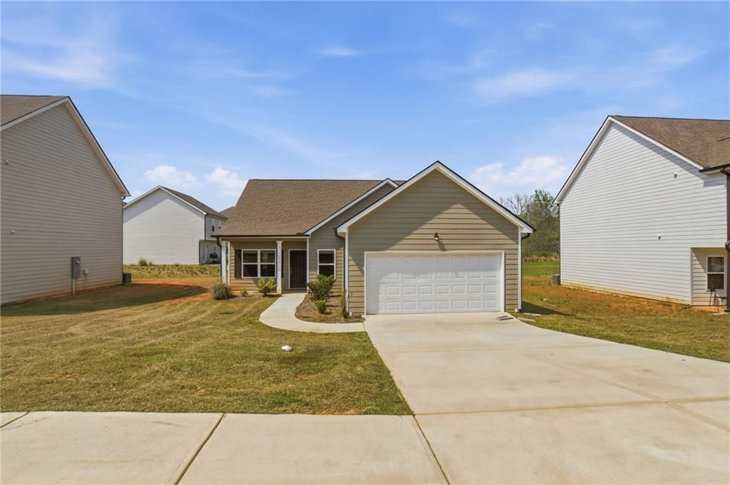 216 Venture Drive, Jackson, GA 30233
