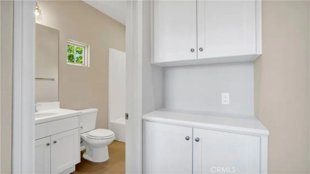 142 Firefly, Irvine, CA 92618