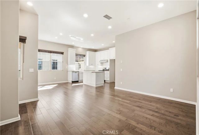 142 Firefly, Irvine, CA 92618