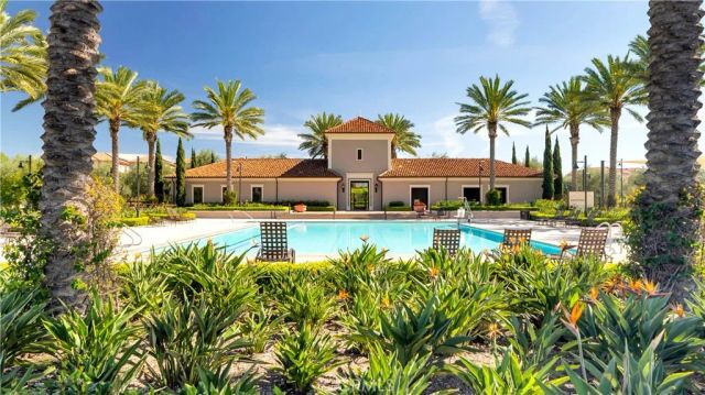 142 Firefly, Irvine, CA 92618