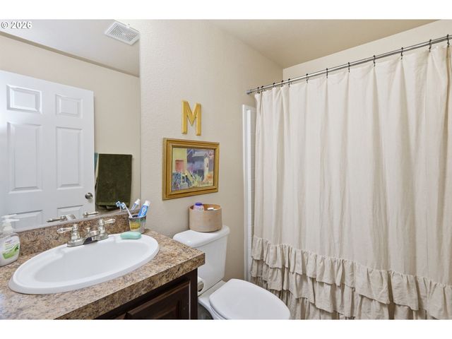 1475 GREEN ACRES Rd 148, Eugene, OR 97408