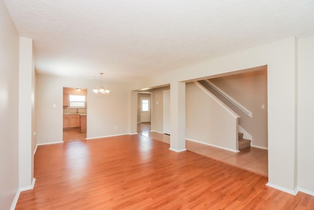 16322 Lynn Crest Court, Houston, TX 77083