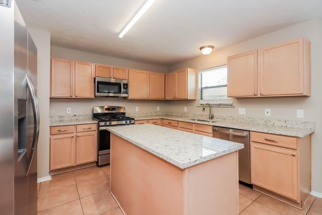 16322 Lynn Crest Court, Houston, TX 77083