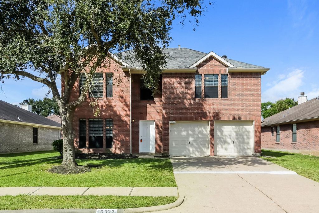 16322 Lynn Crest Court, Houston, TX 77083