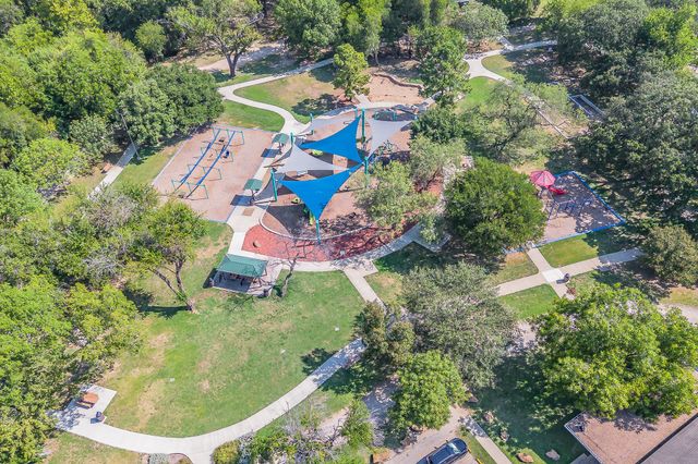 612 Bayless Drive, Euless, TX 76040