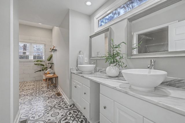 132 Hidden Fawn Circle, Goose Creek, SC 29445