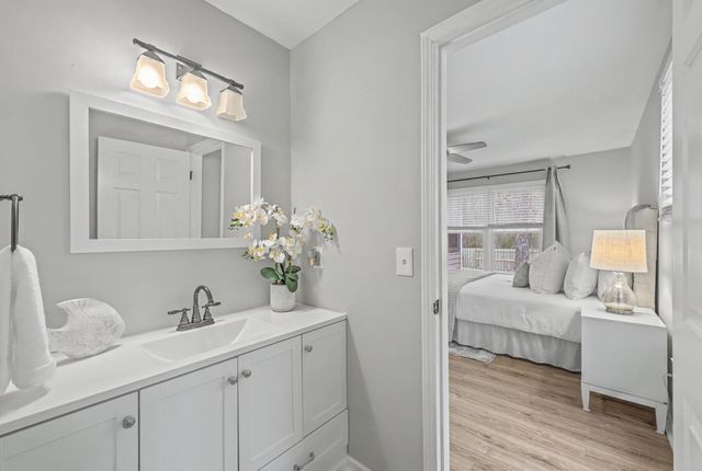 132 Hidden Fawn Circle, Goose Creek, SC 29445