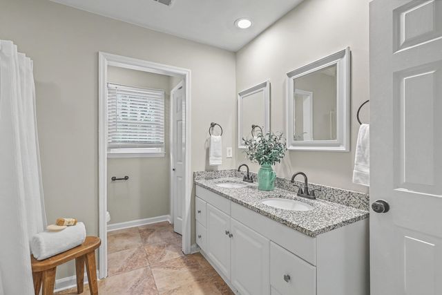 132 Hidden Fawn Circle, Goose Creek, SC 29445