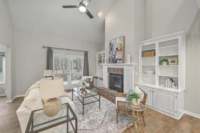 132 Hidden Fawn Circle, Goose Creek, SC 29445