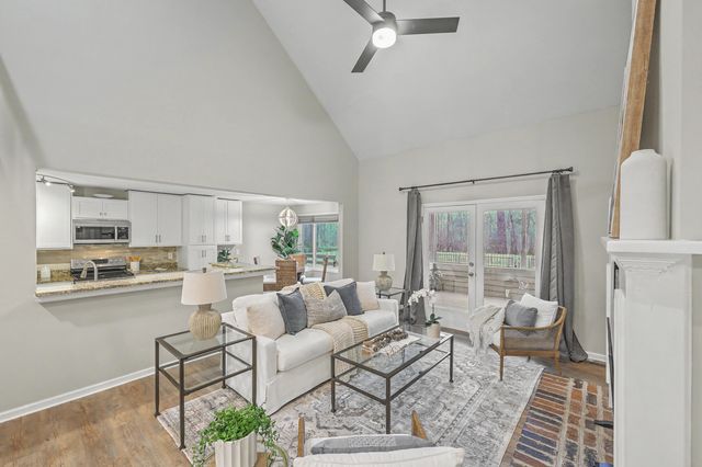 132 Hidden Fawn Circle, Goose Creek, SC 29445