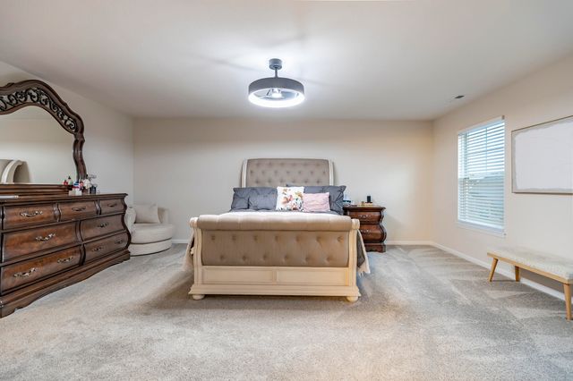 6574 Prairie Rose Drive, Schererville, IN 46375