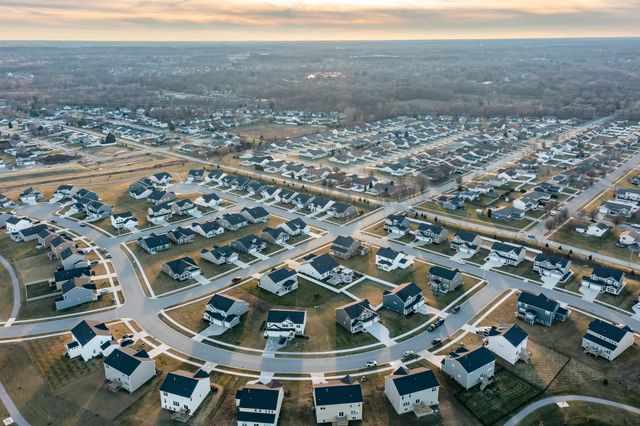 6574 Prairie Rose Drive, Schererville, IN 46375