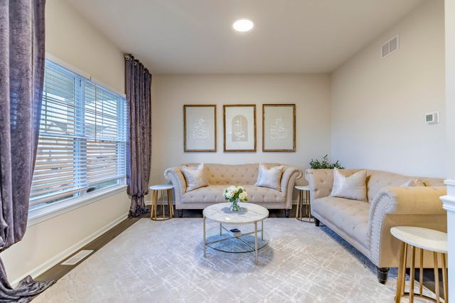 6574 Prairie Rose Drive, Schererville, IN 46375