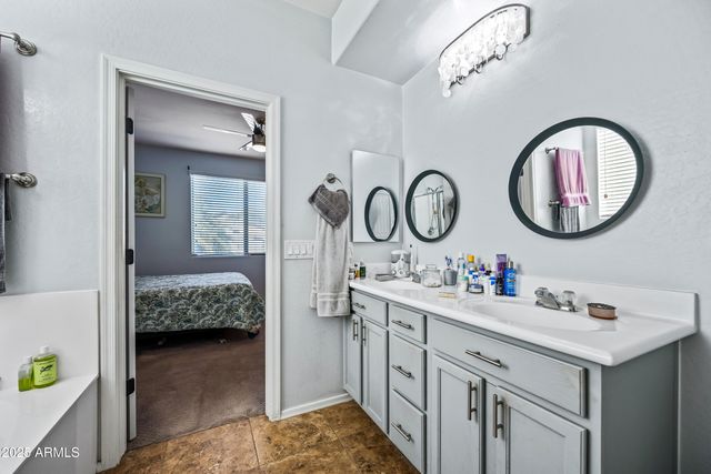 1896 W HALF MOON Circle, San Tan Valley, AZ 85144