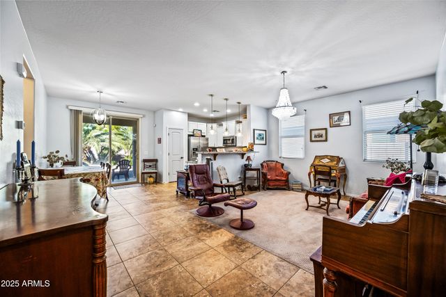 1896 W HALF MOON Circle, San Tan Valley, AZ 85144