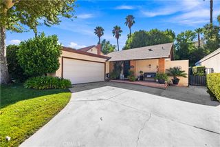 25317 Via Brasa, Valencia, CA 91355