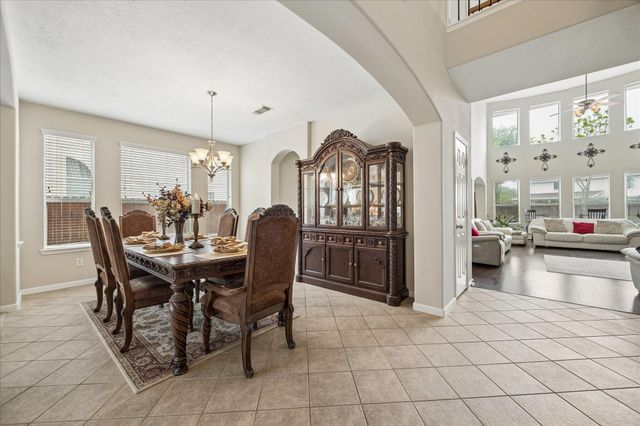 7610 Summer Shore Drive, Rosenberg, TX 77469