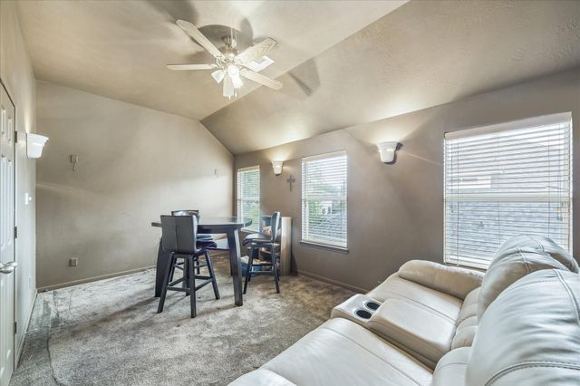 7610 Summer Shore Drive, Rosenberg, TX 77469