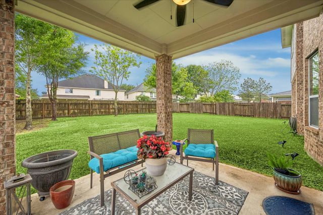 7610 Summer Shore Drive, Rosenberg, TX 77469
