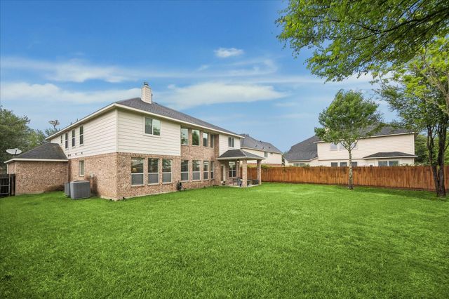 7610 Summer Shore Drive, Rosenberg, TX 77469