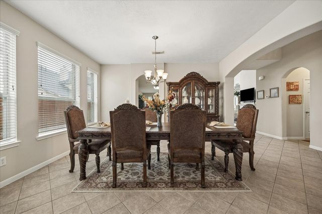 7610 Summer Shore Drive, Rosenberg, TX 77469