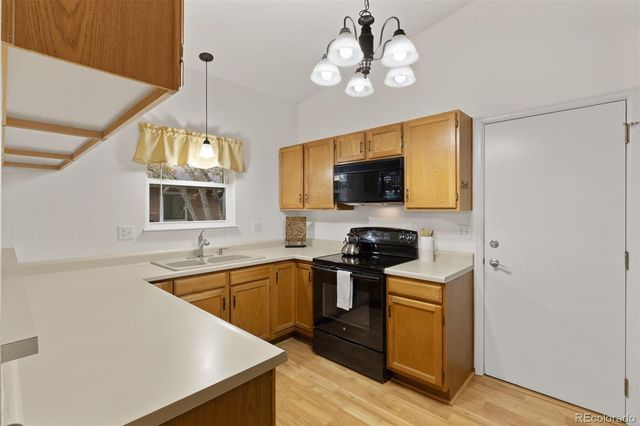 2544 Patriot Heights, Colorado Springs, CO 80904