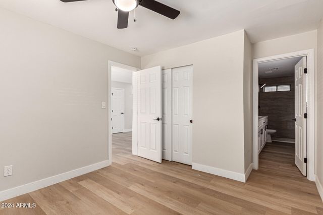 818 W Elna Rae Street, Tempe, AZ 85281