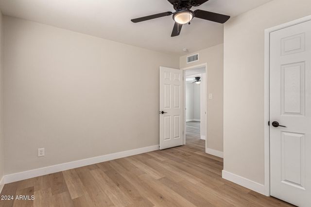 818 W Elna Rae Street, Tempe, AZ 85281