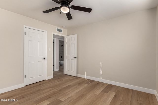 818 W Elna Rae Street, Tempe, AZ 85281