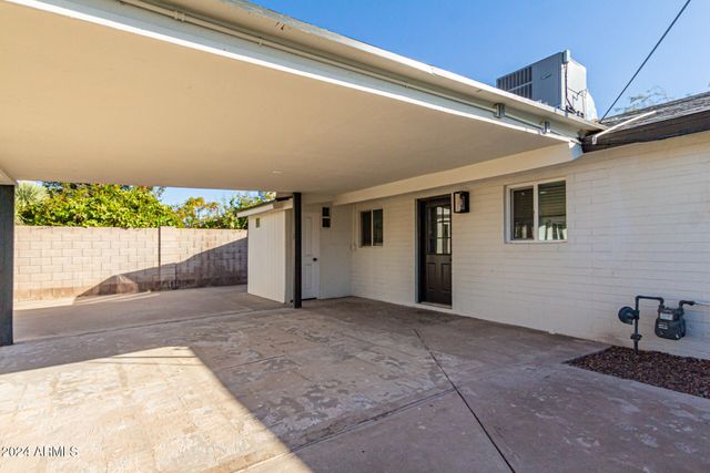 818 W Elna Rae Street, Tempe, AZ 85281