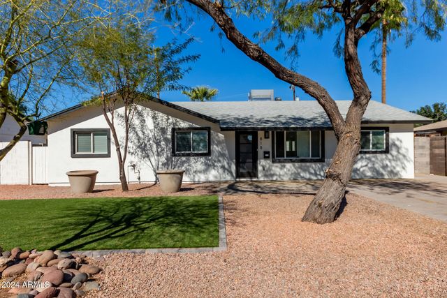 818 W Elna Rae Street, Tempe, AZ 85281