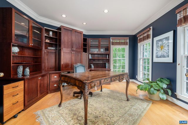 3076 DARBY RD, Keswick, VA 22947
