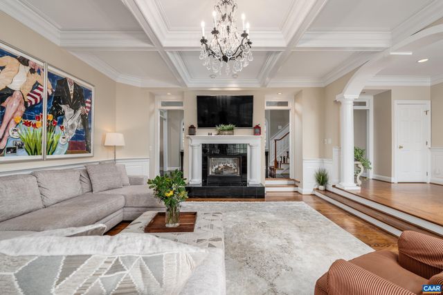 3076 DARBY RD, Keswick, VA 22947