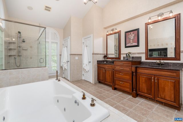 3076 DARBY RD, Keswick, VA 22947