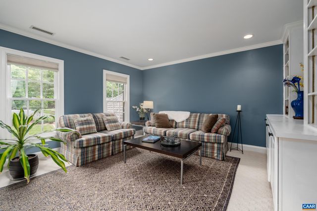 3076 DARBY RD, Keswick, VA 22947