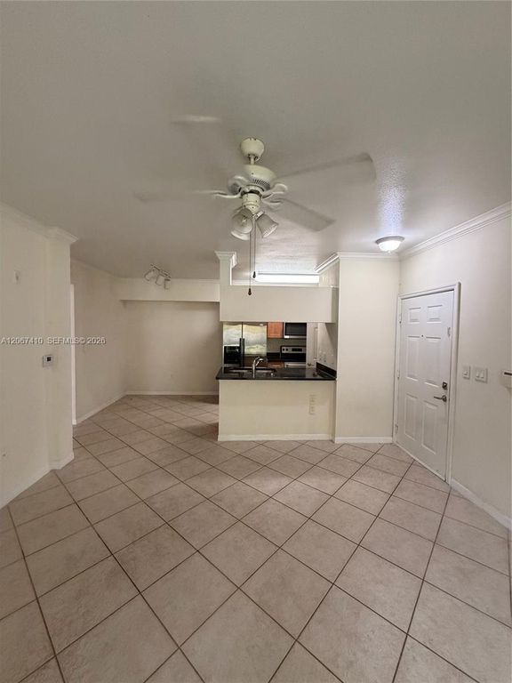 6492 Emerald Dunes Drive 107, West Palm Beach, FL 33411